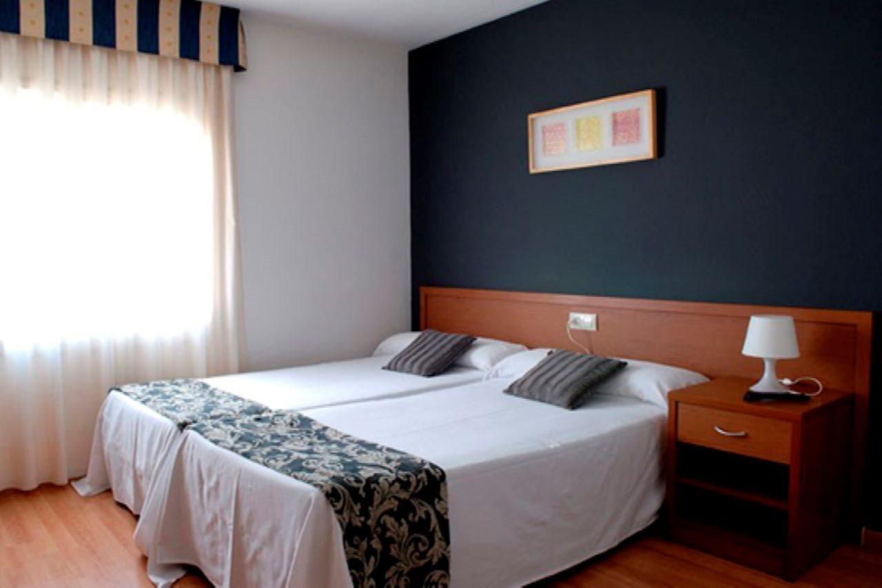Gatell Hotel Vilanova i la Geltrú Esterno foto