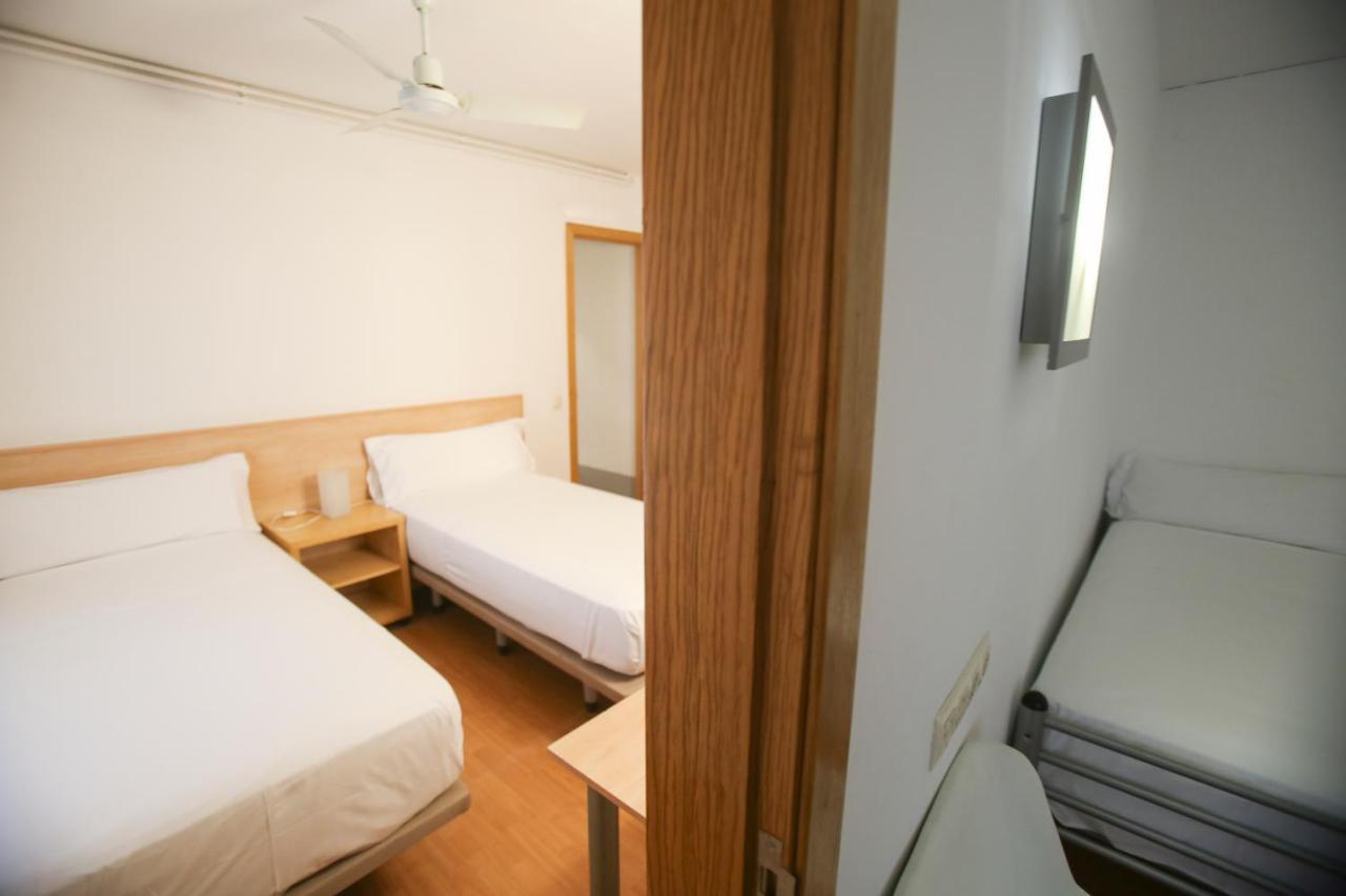 Gatell Hotel Vilanova i la Geltrú Esterno foto