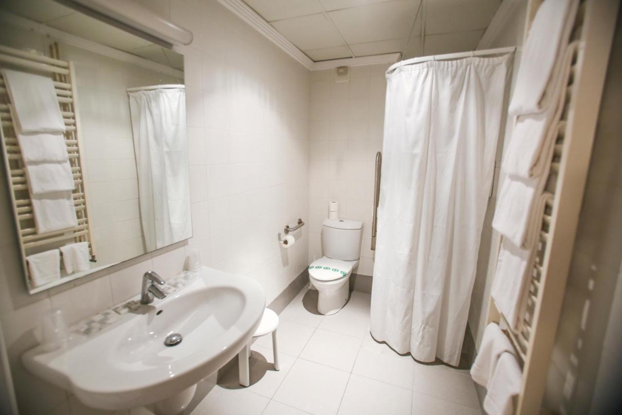 Gatell Hotel Vilanova i la Geltrú Esterno foto