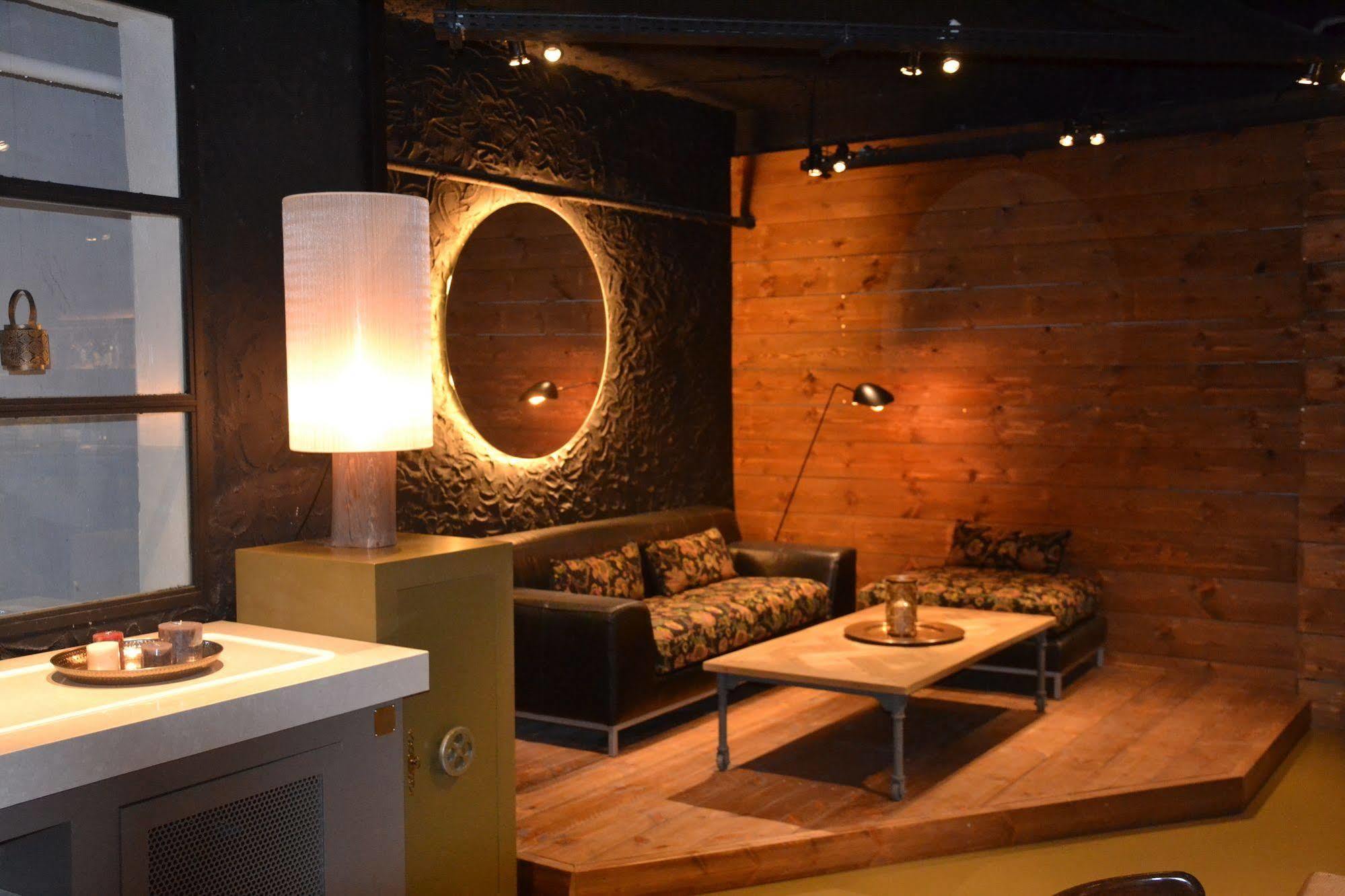 Gatell Hotel Vilanova i la Geltrú Esterno foto